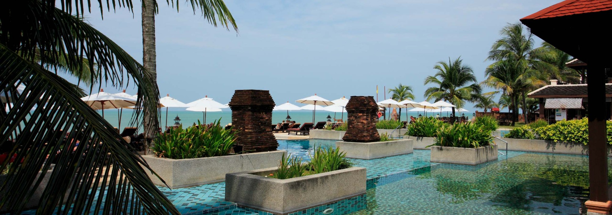 mukdara-beach-villa-spa-resort-pool-thailand