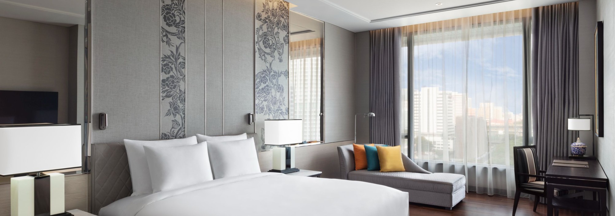 2-bedroom-suite-sindhorn-kempinski-hotel-bangkok-thailandtravel