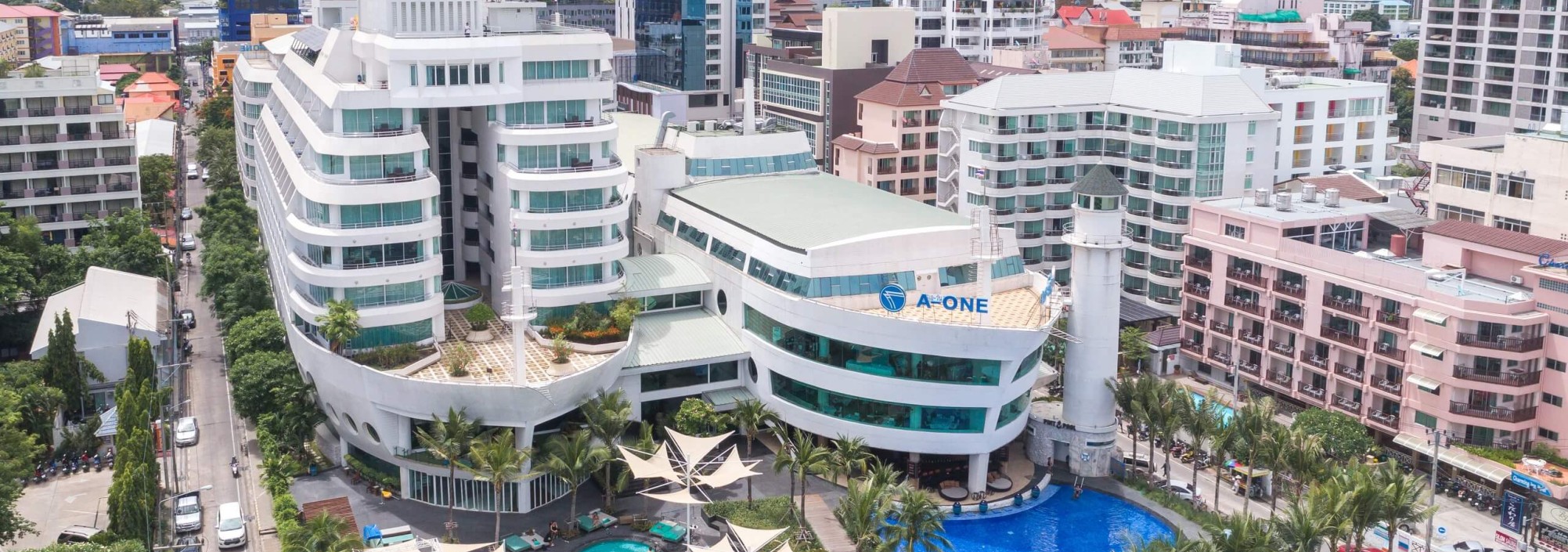 a-one-the-royal-cruise-hotel-thailandtravel