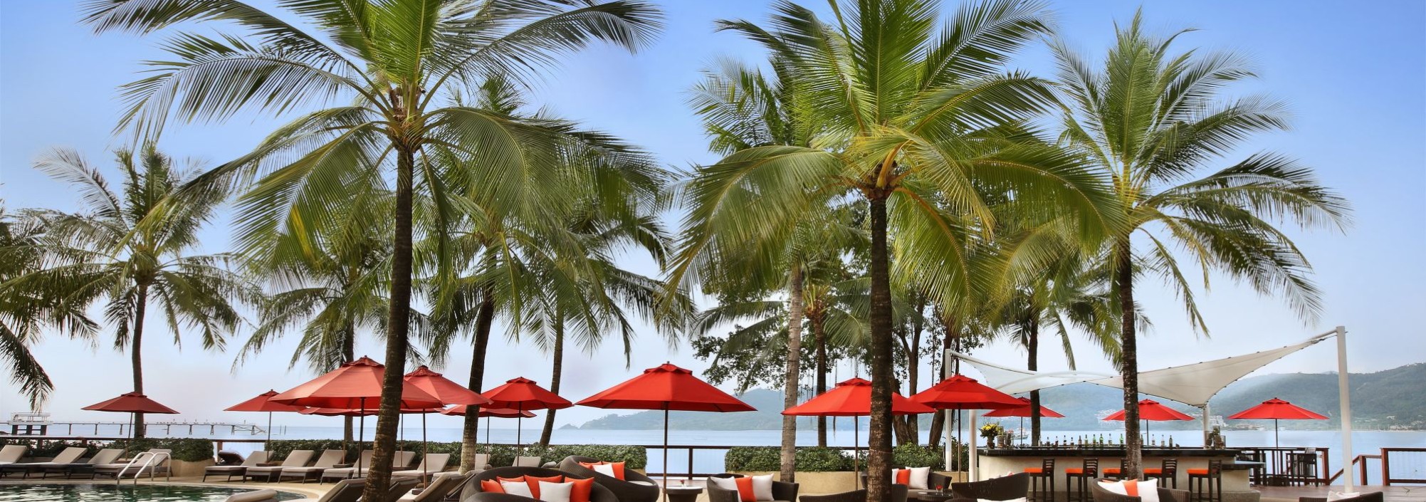 amari-phuket-poolbar-thailandtravel