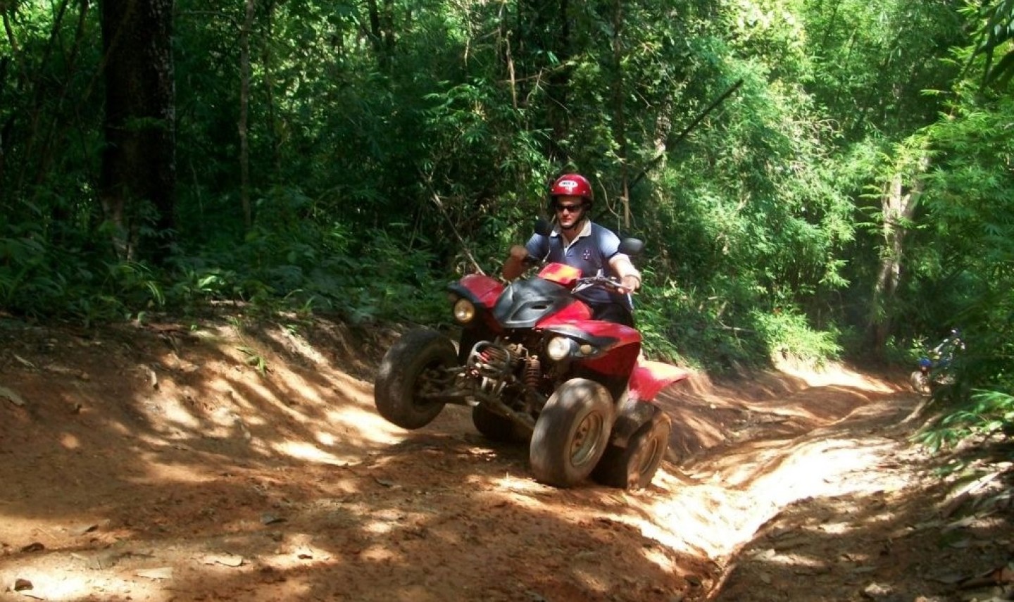 atv-quad-countryside-adventure-avontuur-chiangmai-thailandtravel