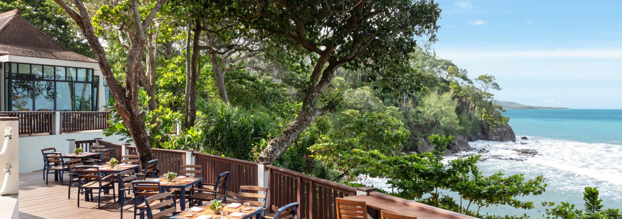 avani-plus-koh-lanta-krabi-resort-restaurant-the-cliff-all-day-dining-outdoor-thailandtravel