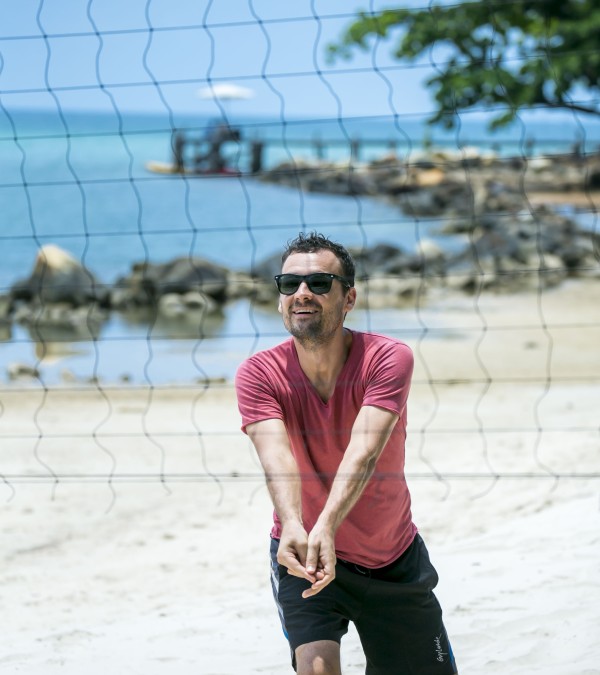 away-resort-koh-kood-volleybal-sport-thailandtravel