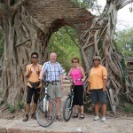 ayutthaya-fietsen-boom-tempel-thailandtravel