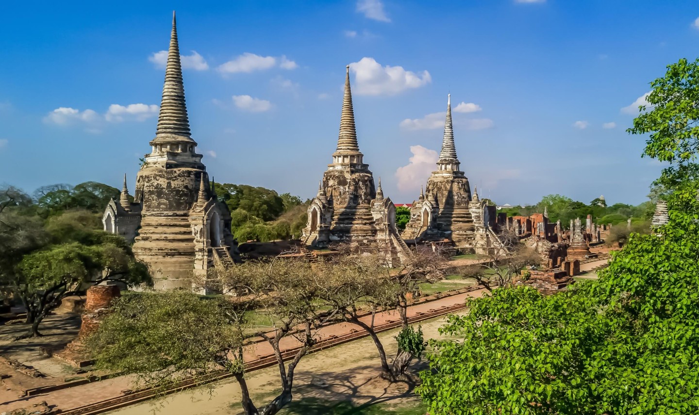 ayutthaya-historical-park-phra-nakhon-si-ayutthaya-thailandtravel