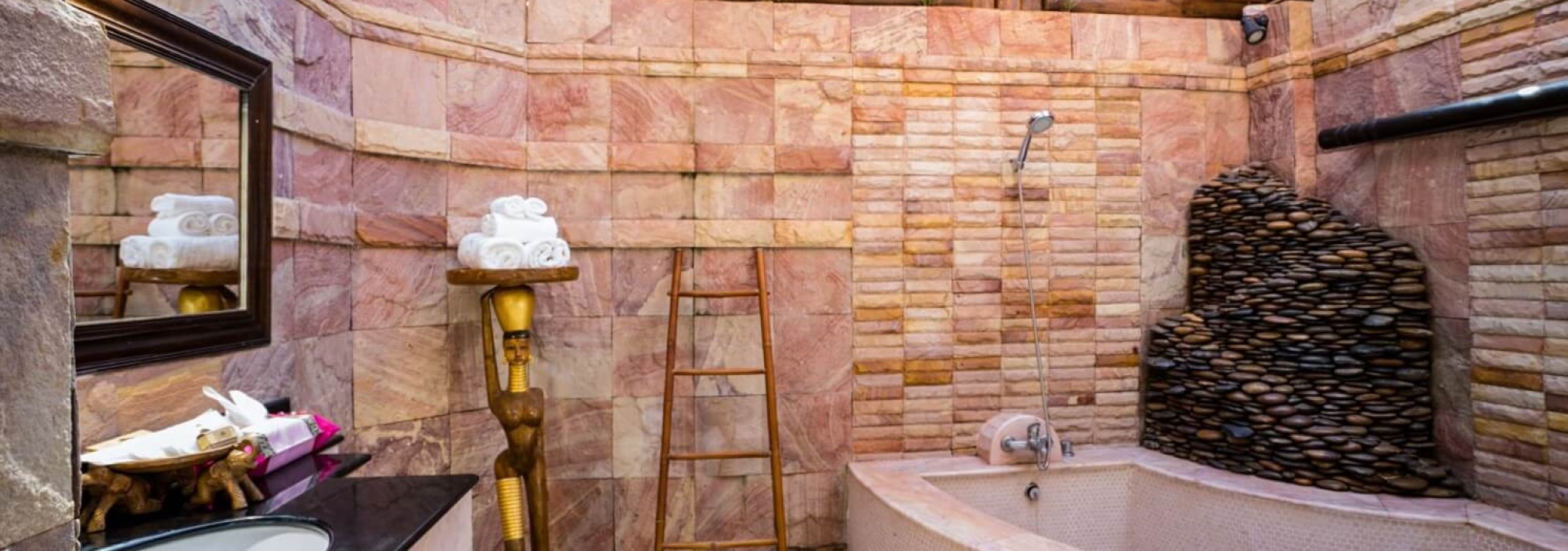 badkamer-garden-villa-santhiya-tree-resort-koh-chang-thailandtravel