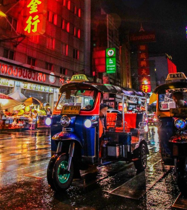 bangkok-chinatown-tuktuk-thailand-travel-1