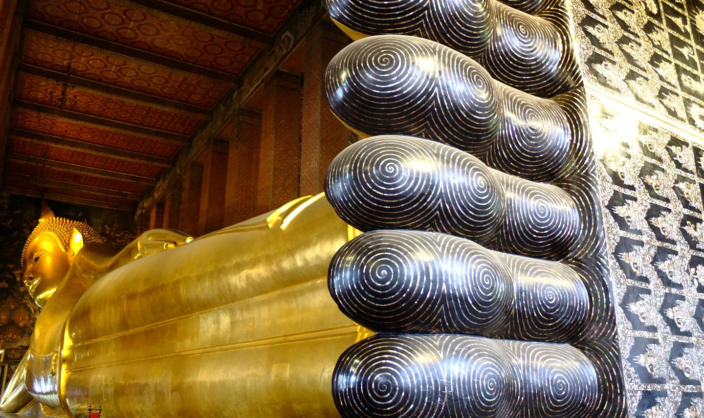 bangkok-recling-biddha-wat-pho-thailandtravel