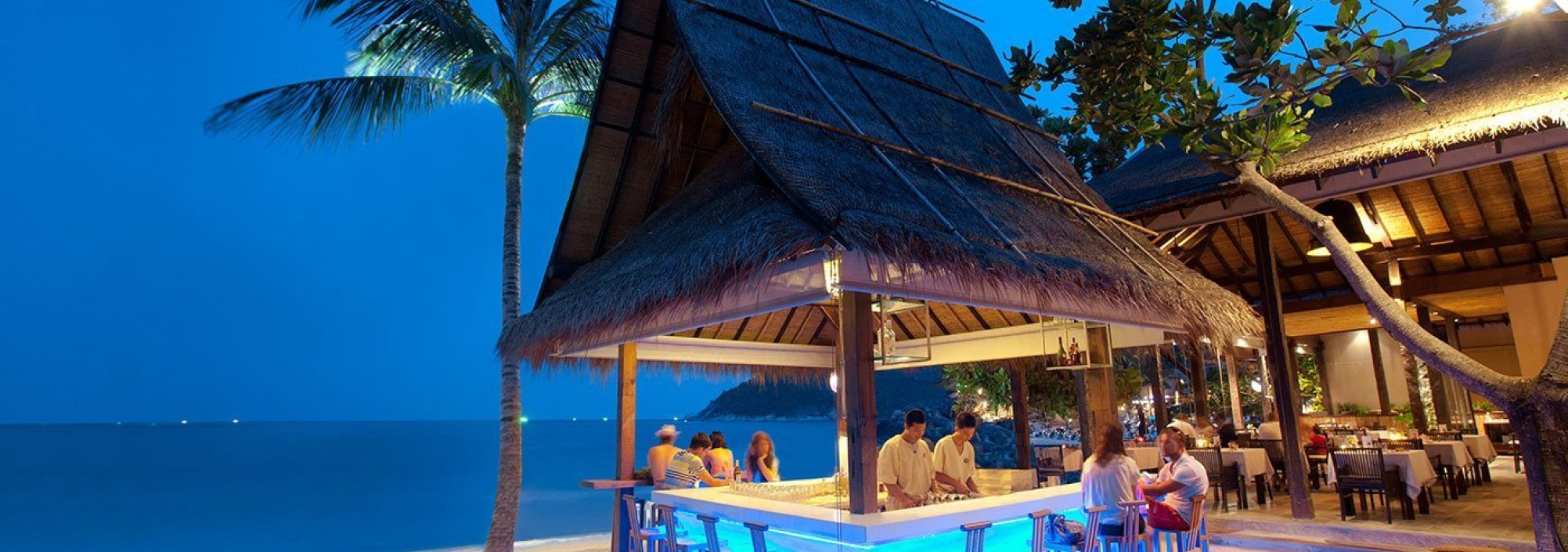 beach-bar-buri-rasa-village-koh-phangan-thailandtravel