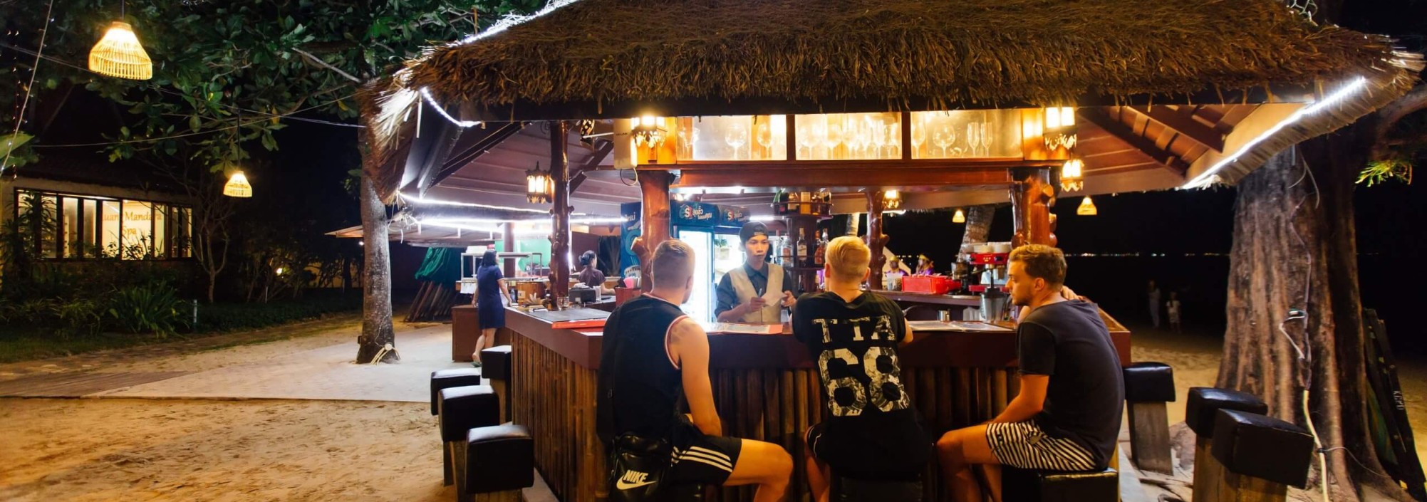 beach-bar-koh-chang-paradise-resort-thailandtravel