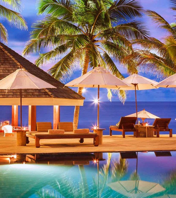 beach-bar-the-surin-phuket-thailandtravel