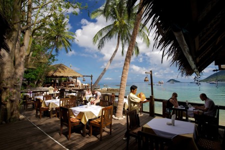 beach-restaurant-sensi-paradise-beach-resort-koh-tao-thailandtravel