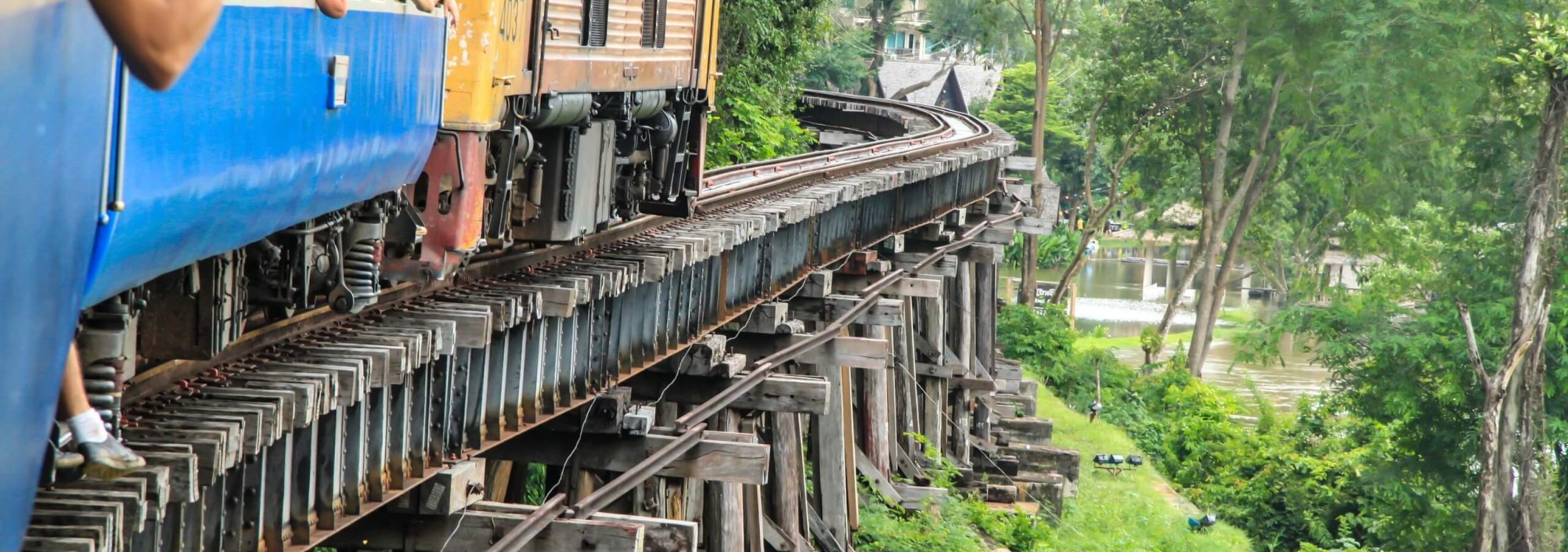 boemeltrein-dodenspoorlijn-kanchanaburi-thailandtravel-8