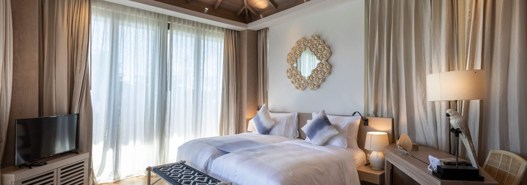 cape-fahn-hotel-tropical-pool-villa-slaapkamer-thailandtravel