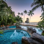 centara-grand-beach-resort-krabi-swimming-pool-palmen-thailandtravel