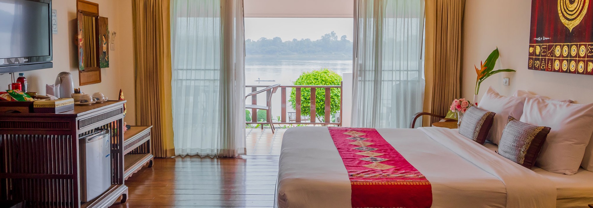 chiangkhan-mountain-river-resort-deluxe-river-room-kamer-thailandtravel