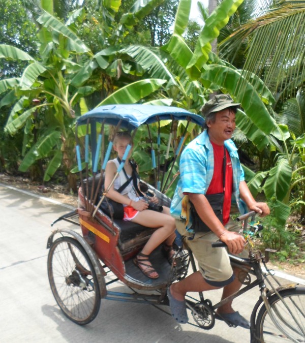 colors-of-bangkok-weekend-edition-fietsen-riksja-samlor-thailandtravel