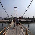 colors-of-damnoen-saduak-fietstocht-fietsen-brug-thailandtravel