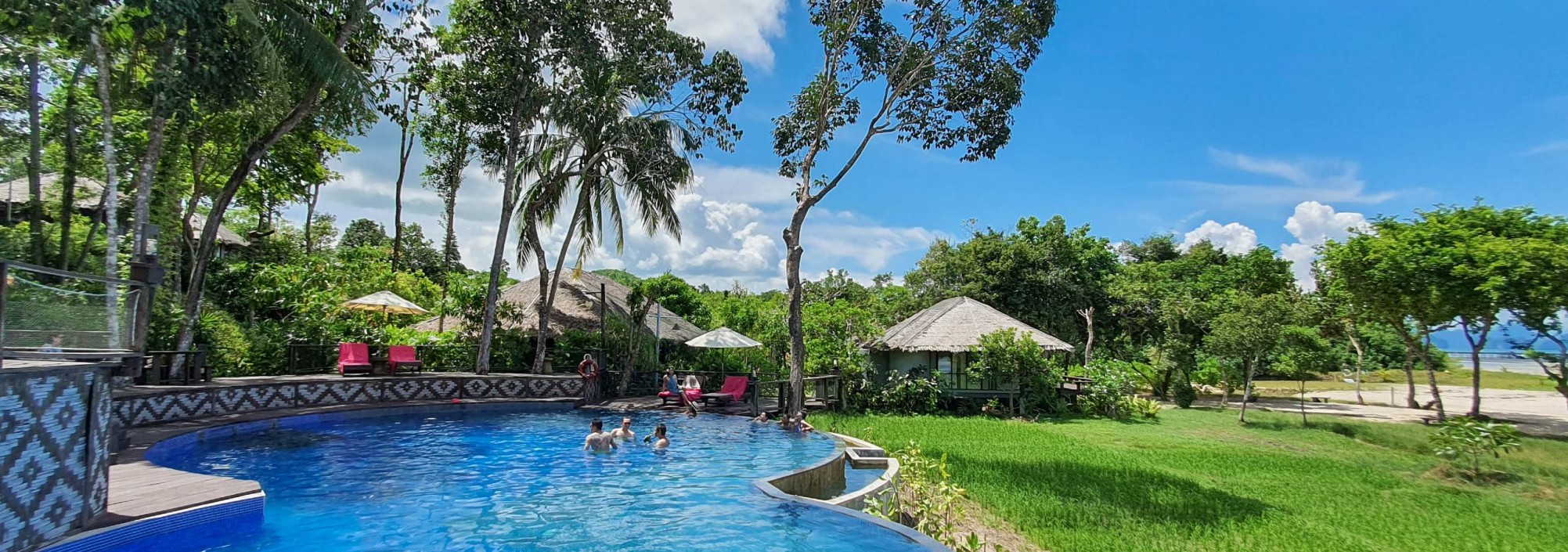 copy-of-jakkrajan-pool-koh-yao-yai-village-thailandtravel