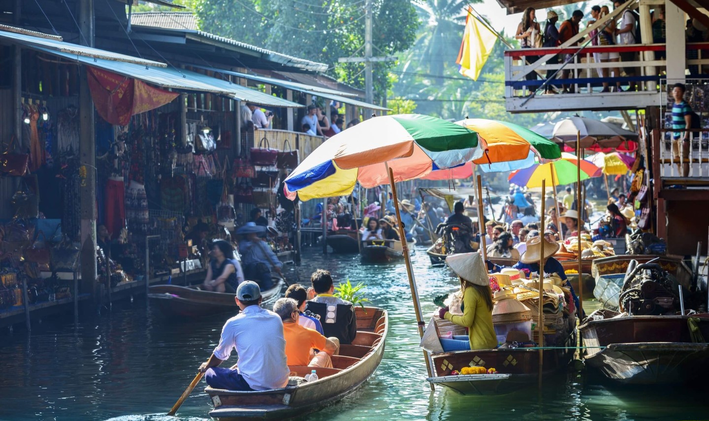 damnoen-saduak-floating-market-bangkok-thailandtravel
