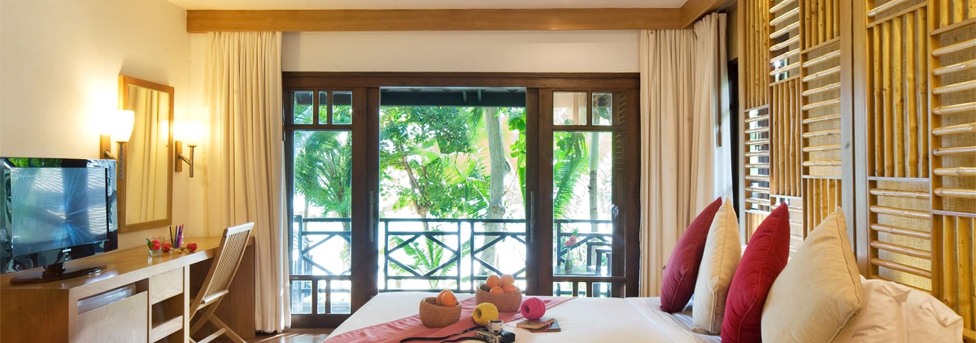 deluxe-cottage-ao-prao-resort-koh-samet-thailand-travel-1