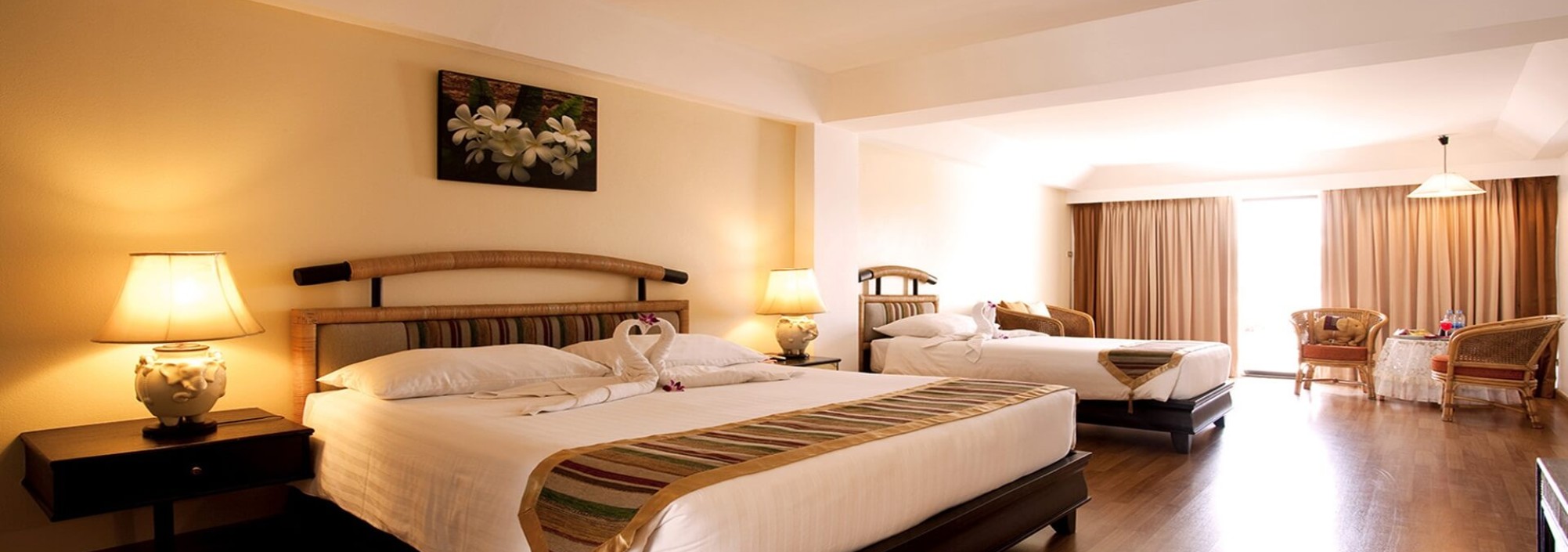 deluxe-family-kamer-methavalai-cha-am-thailand-travel