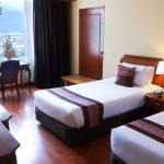 deluxe-hotel-duangtawan-chiang-mai-thailand-travel