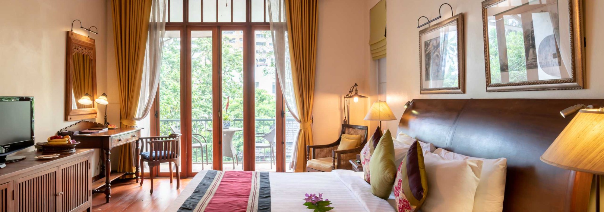 deluxe-room-ariyasom-villa-thailandtravel