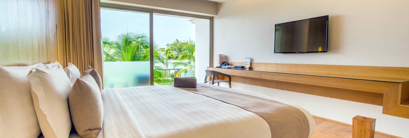 deluxe-room-the-coast-samui-thailandtravel