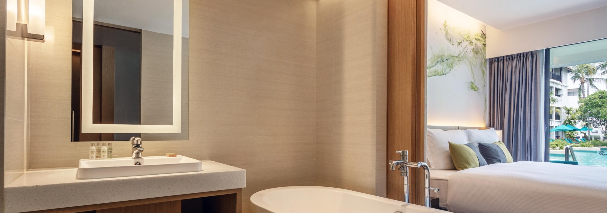 double-tree-phuket-banthai-resort-king-premium-pool-access-badkamer-thailandtravel