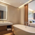 double-tree-phuket-banthai-resort-king-premium-pool-access-badkamer-thailandtravel