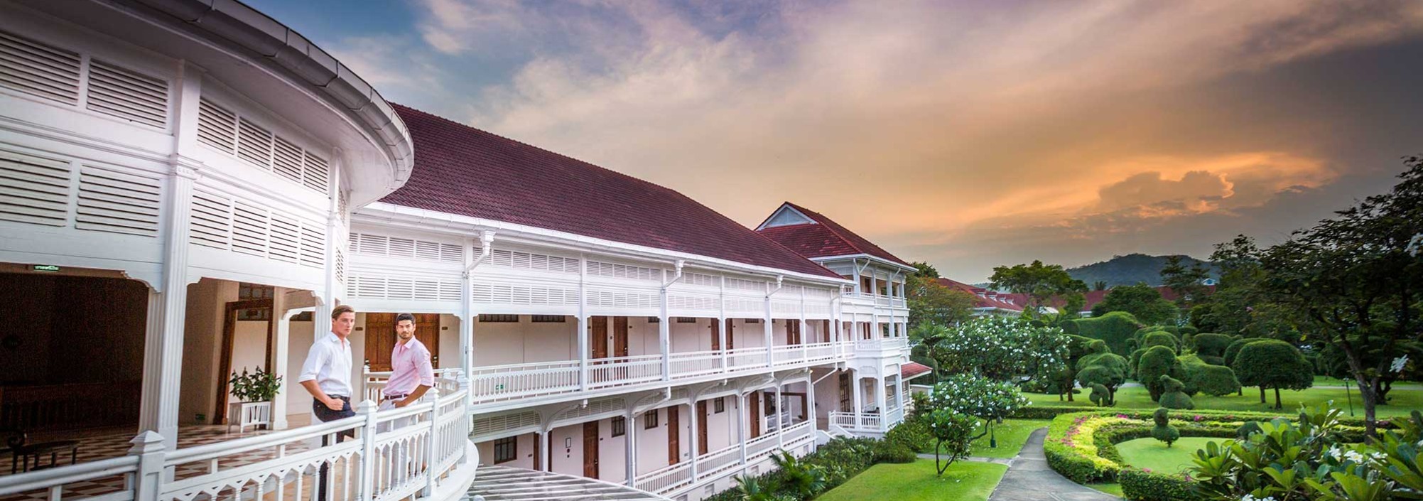exterior-centara-grand-beach-hua-hin-thailandtravel
