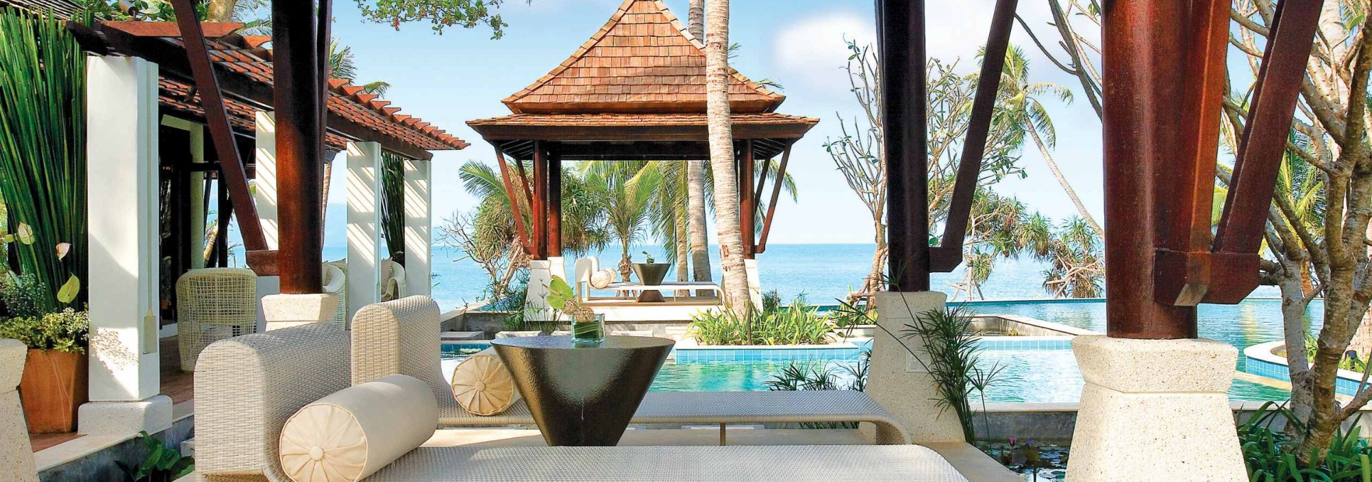 exterior-melati-beach-resort-samui-thailandtravel