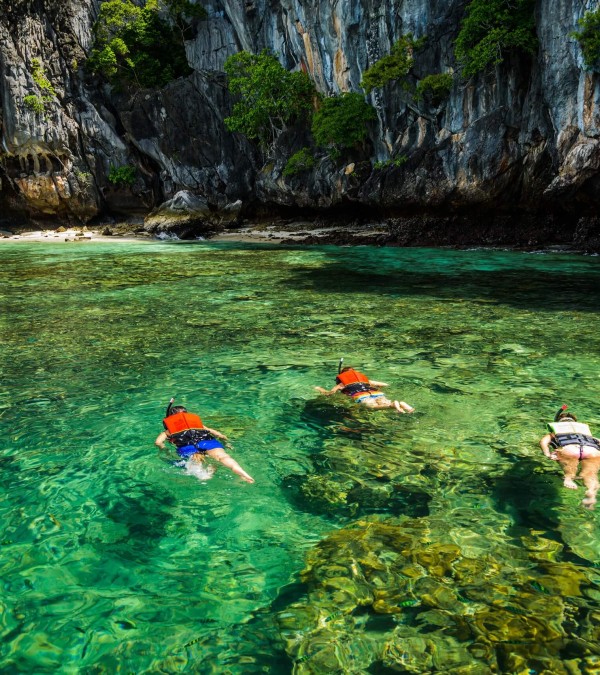 familie-snorkelen-golf-van-thailand-thailandtravel-1