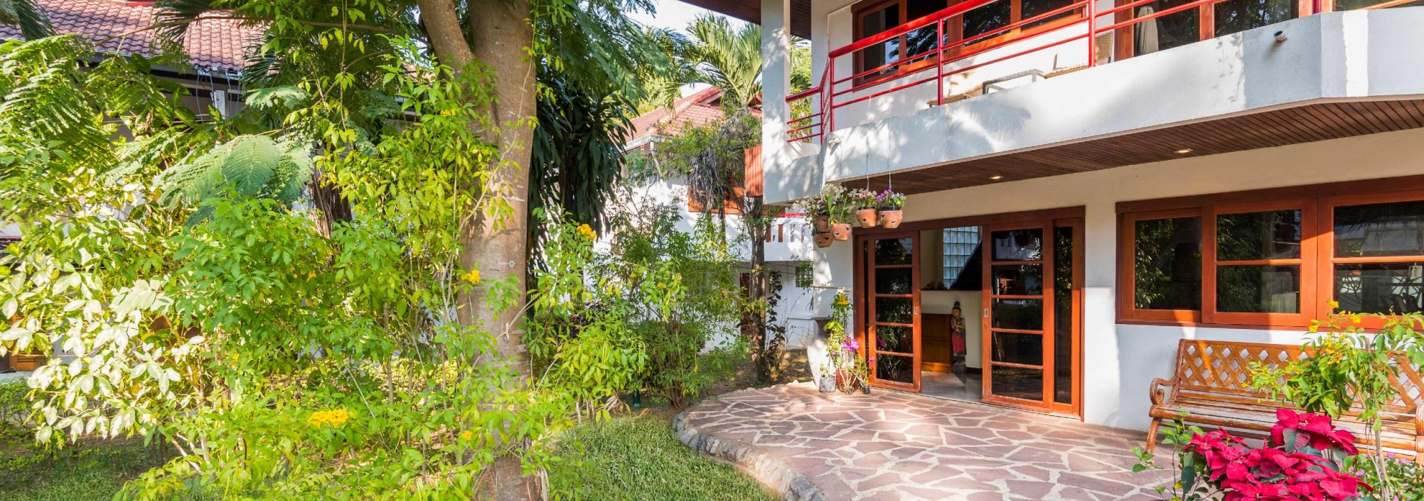 family-3-bedroom-eco-valley-lodge-khao-yai