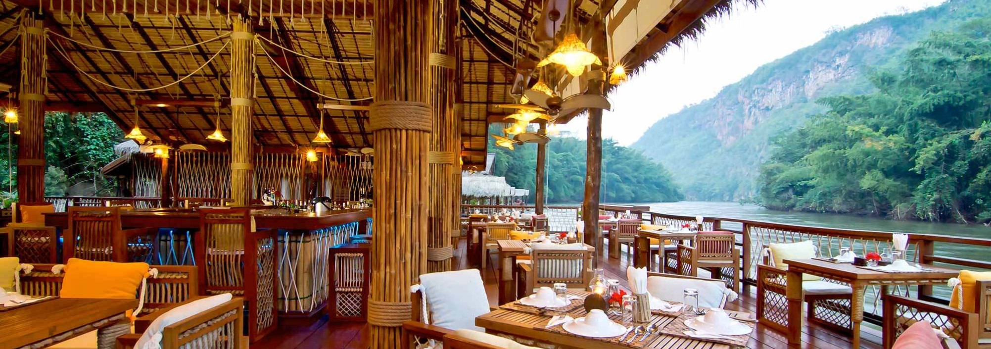 floathouse-river-kwai-restaurant-thailandtravel-3