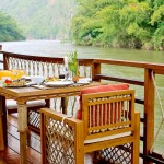 floathouse-river-kwai-restaurant-thailandtravel