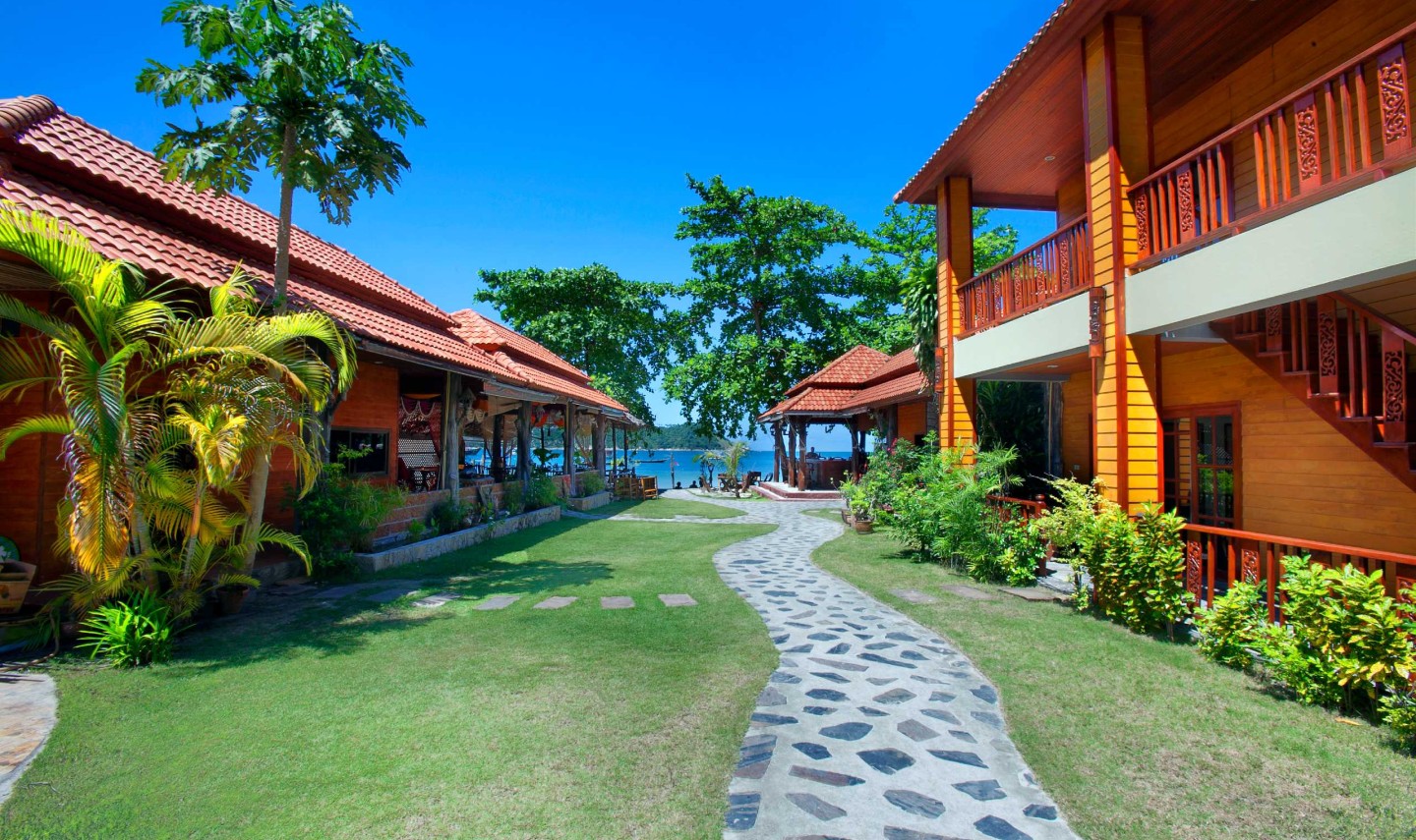 garden-havana-beach-resort