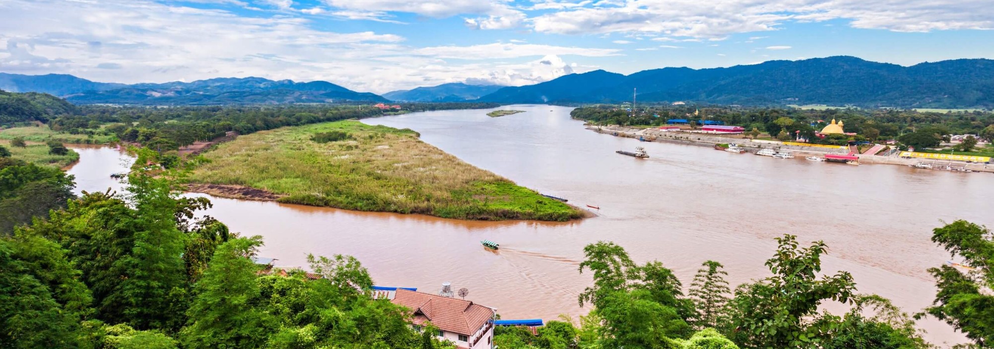golden-triangle-mekong-rivier-chiang-rai-thailandtravel