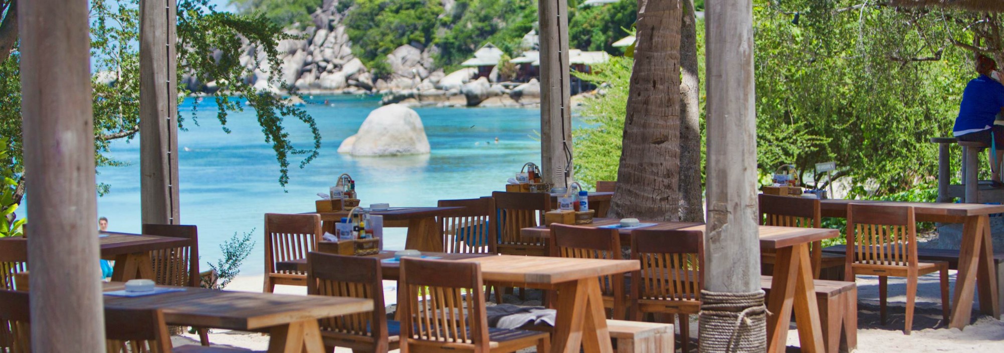 haad-tien-beach-resort-beach-kohtao-bar-strand-thailandtravel