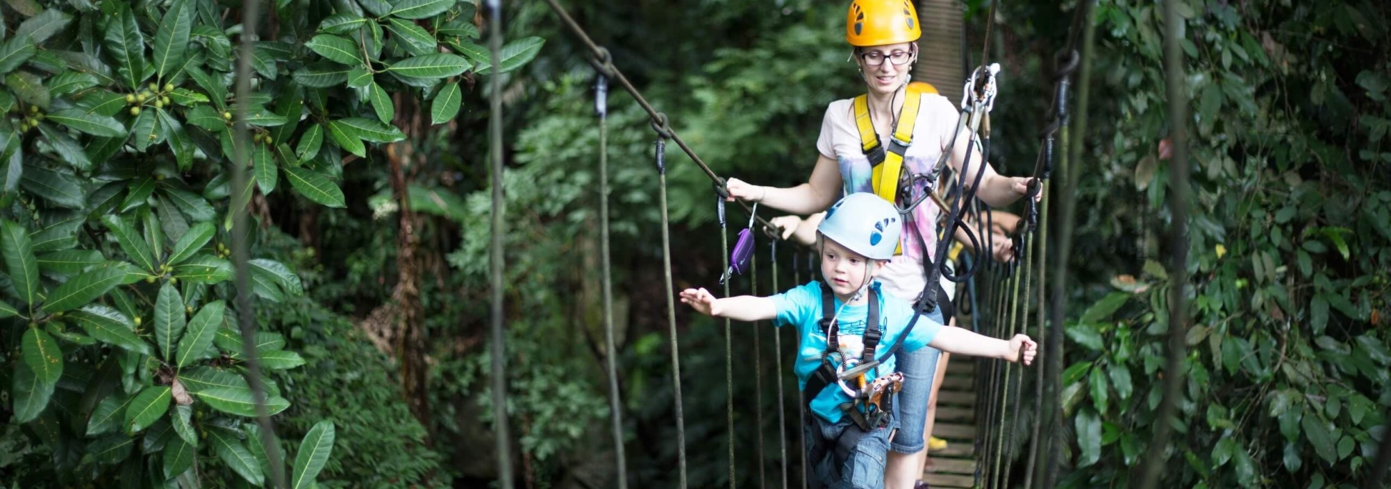 hangbrug-oerwoud-chiang-mai-flight-of-the-gibbon-excursie-thailandtravel