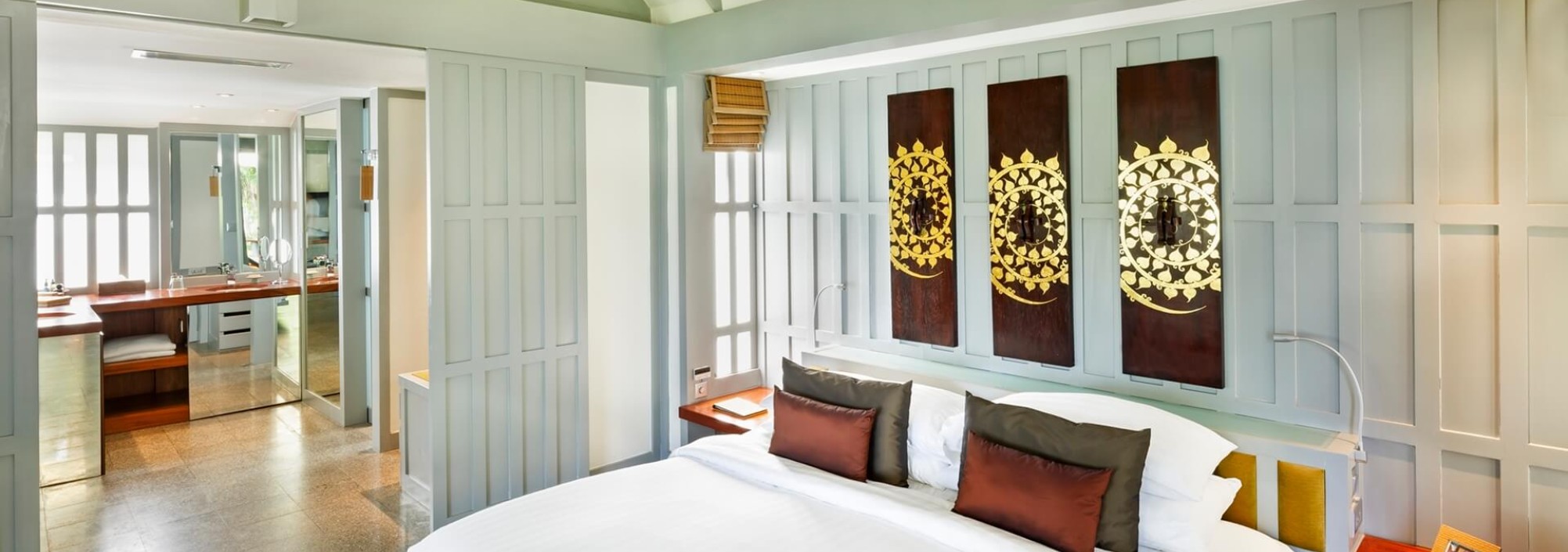 hillside-cottages-superior-the-surin-phuket-thailandtravel-1