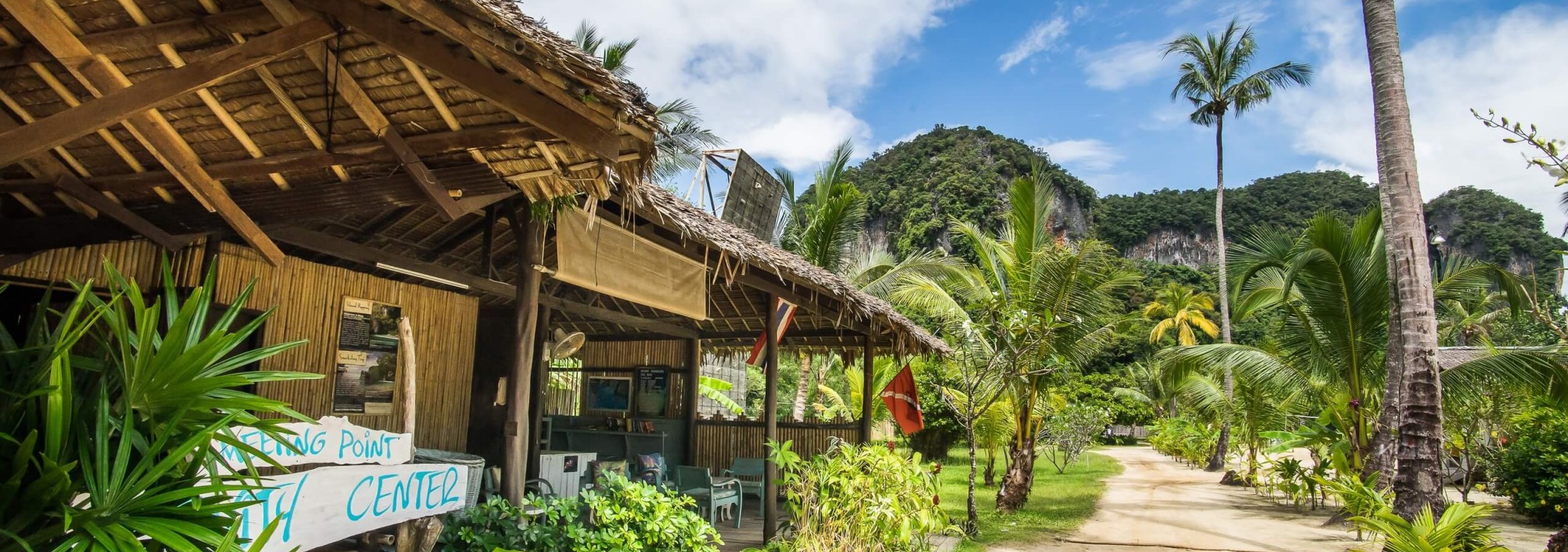 hotel-grounds-paradise-koh-yao-thailandtravel