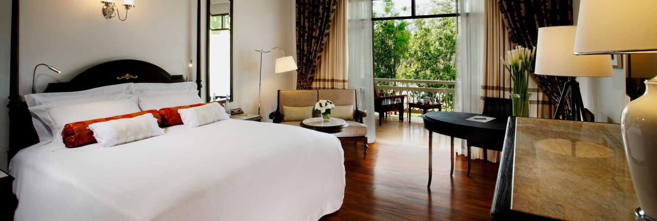 hua-hin-centara-grand-beach-accommodation-deluxe-room