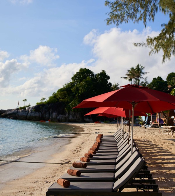 idyllic-concept-resort-koh-lipe-beach-strand-ligbedden-thailandtravel