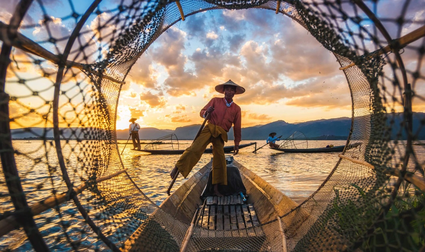 inle-lake-fisherman-myanmar-thailandtravel