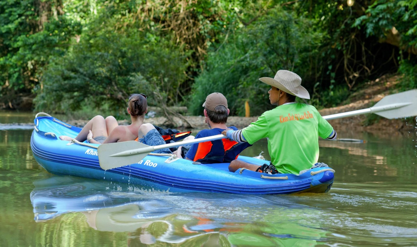 kano-activiteit-excursie-khao-sok-thailandtravel