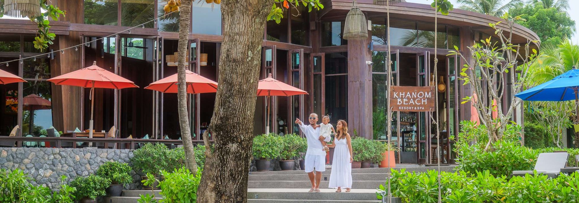 khanom-beach-resort-family-thailandtravel