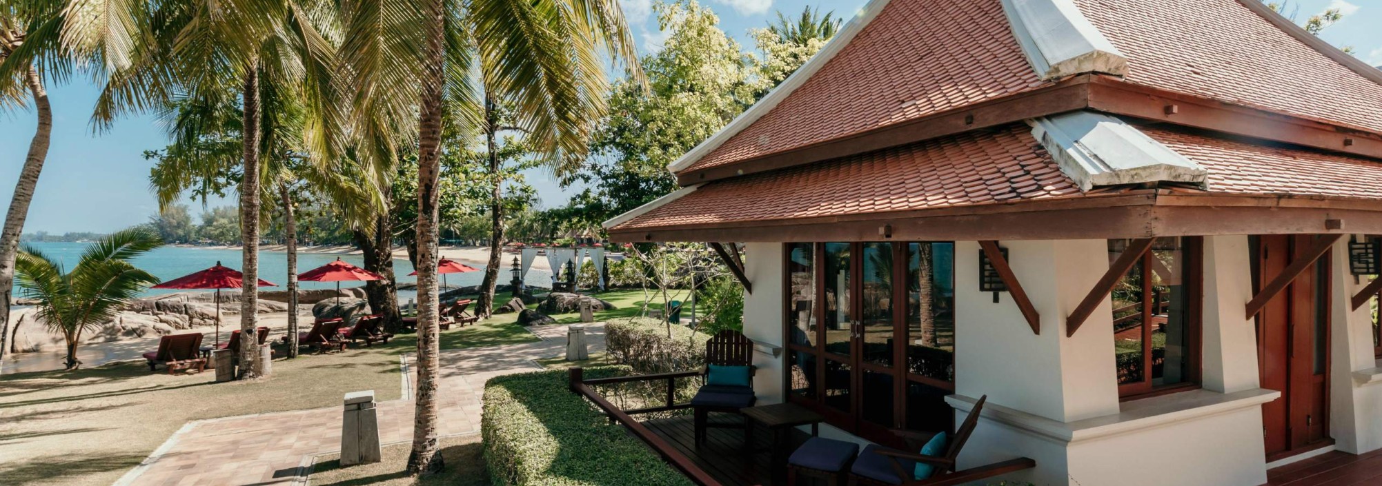 khao-lak-laguna-resort-similan-pearl-villa-buitenkant-thailandtravel