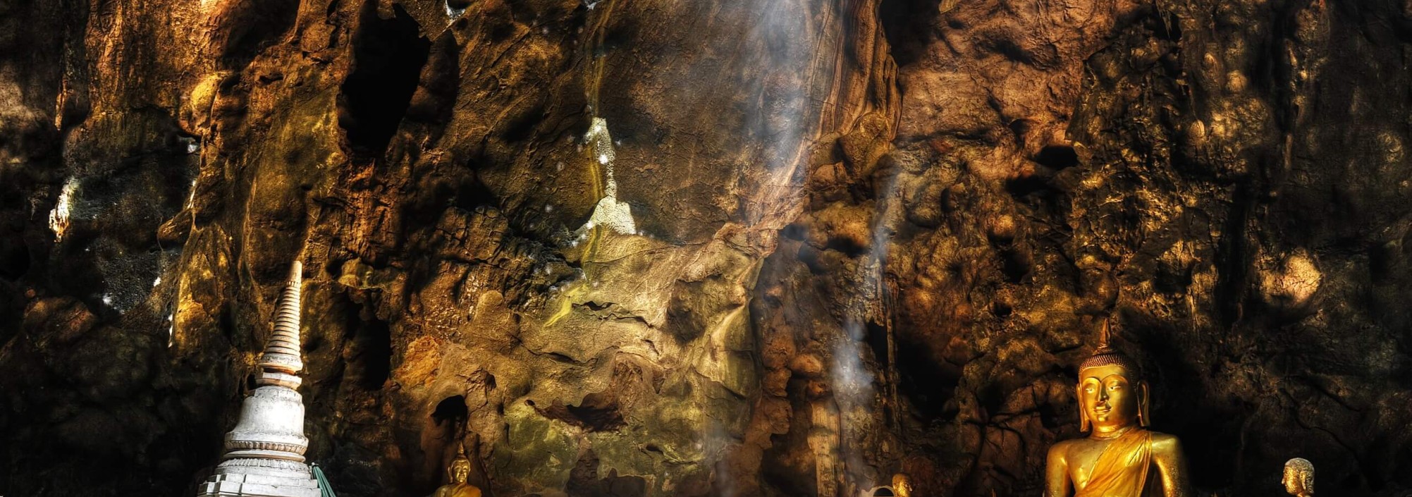 khao-luang-tempelgrot-petchaburi-thailand-travel-2
